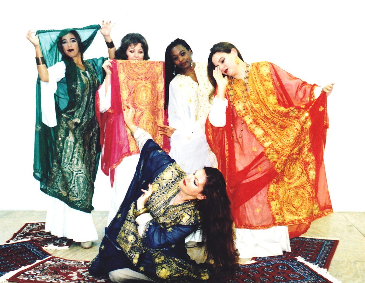 The Jamal Dancers performing khaleeji