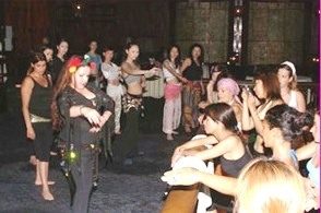 Jihan Jamal teaching at the Ahlan Wa Sahlan festival in Giza, Egypt, 2005